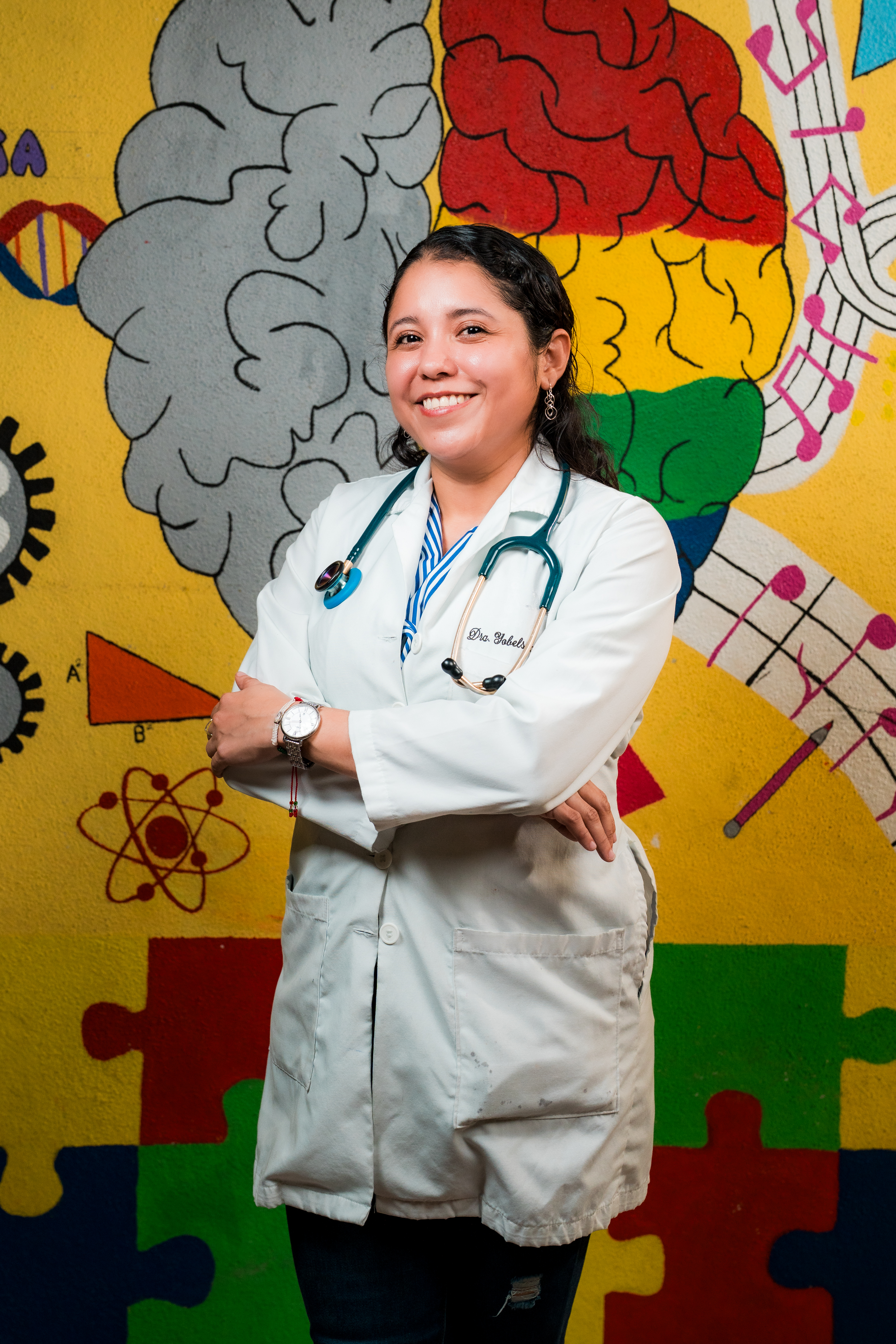 Dr. Yobelsi Yosibeth Angulo Chávez
